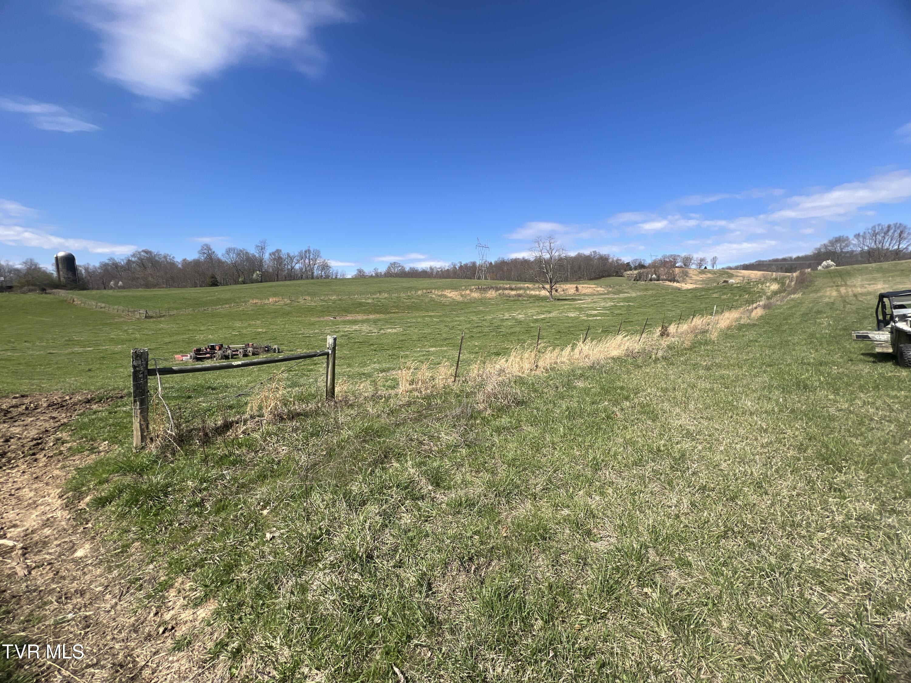 93 Fall Branch Fall Branch, TN 37656 - Photo 16 of 73 _Pic16 (14)