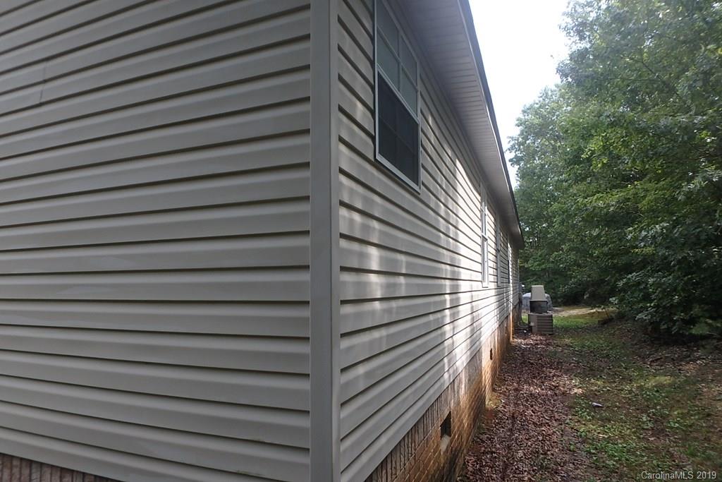 38 Ridge Way Marion, NC 28752 - Photo 5 of 15 Gallery Image 5