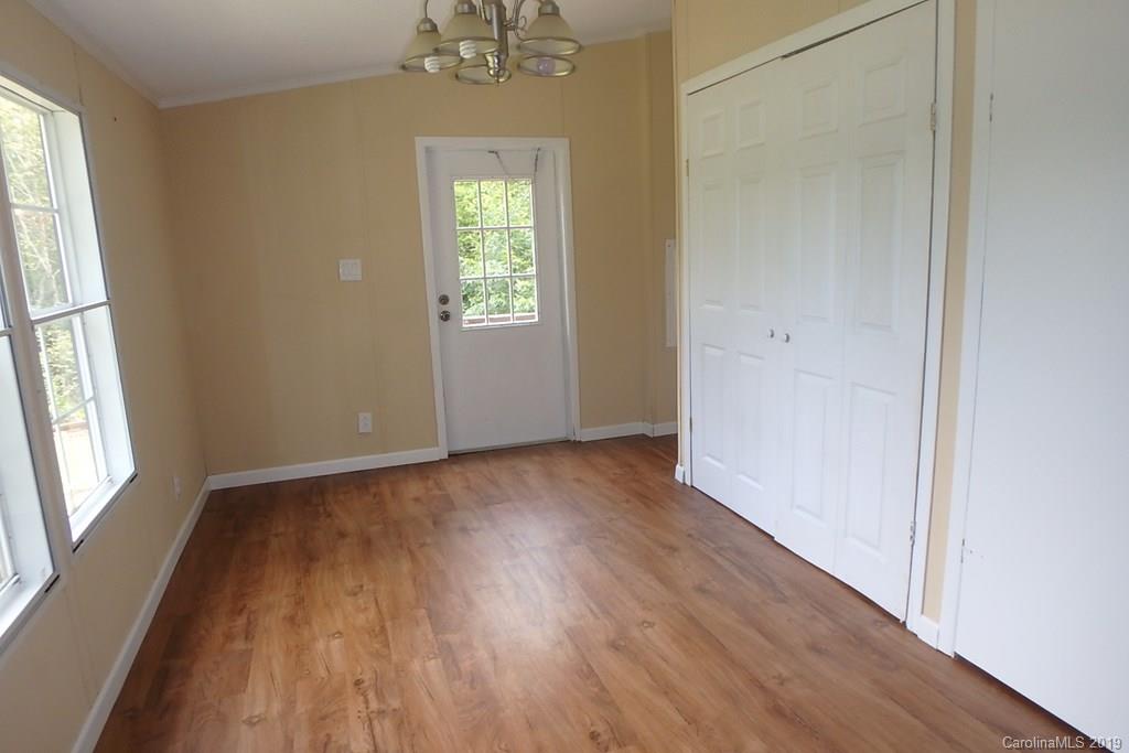 38 Ridge Way Marion, NC 28752 - Photo 7 of 15 Gallery Image 7