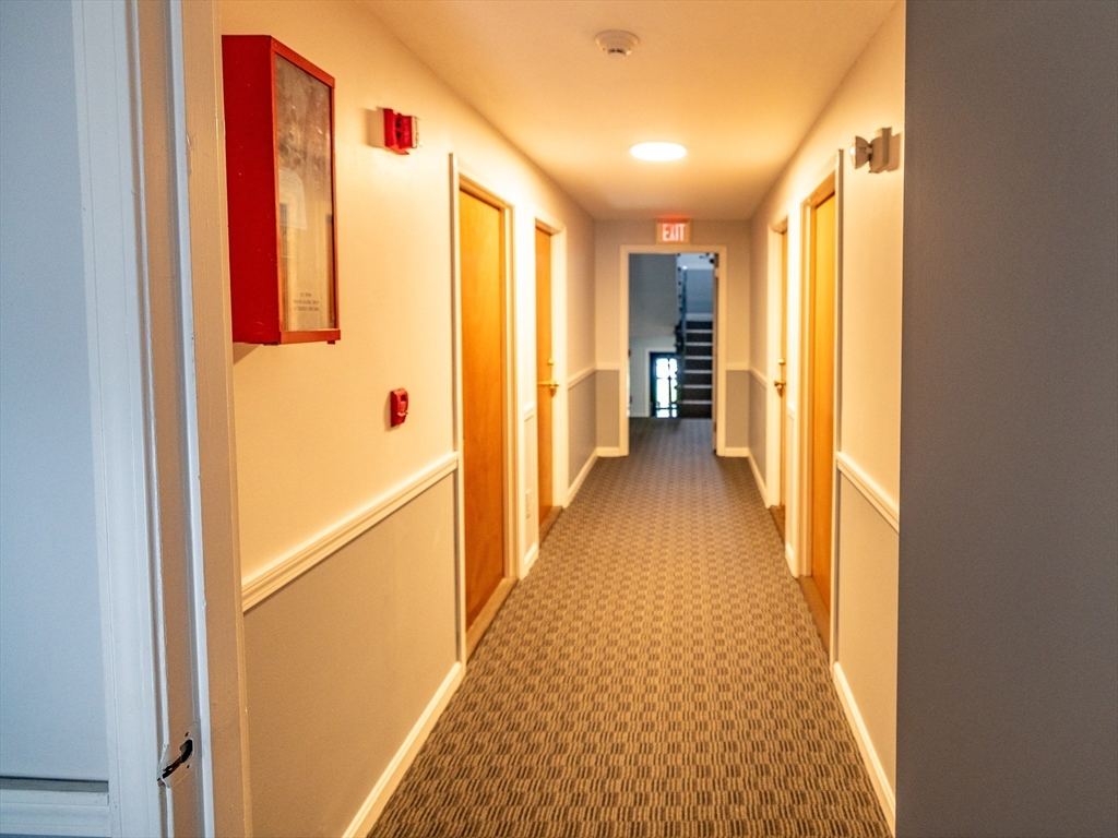 382 Great Road, Unit B 203 Acton, MA 01720 - Photo 5 of 26 Gallery Image 5
