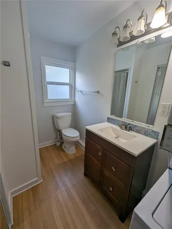 $699,900 | 3105 South Crystal Lake Drive, Orlando, FL 32806