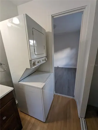 $699,900 | 3105 South Crystal Lake Drive, Orlando, FL 32806