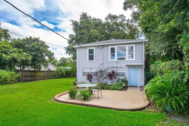 $699,900 | 3105 South Crystal Lake Drive, Orlando, FL 32806