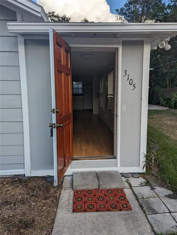 $699,900 | 3105 South Crystal Lake Drive, Orlando, FL 32806