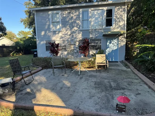 $699,900 | 3105 South Crystal Lake Drive, Orlando, FL 32806