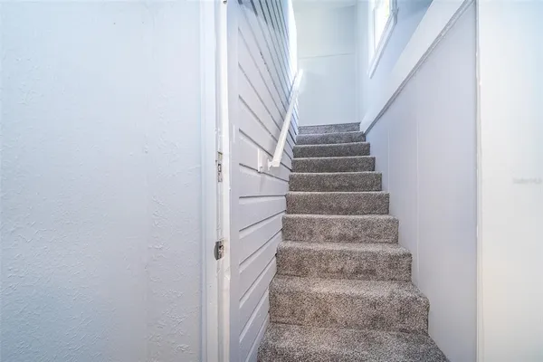 $699,900 | 3105 South Crystal Lake Drive, Orlando, FL 32806