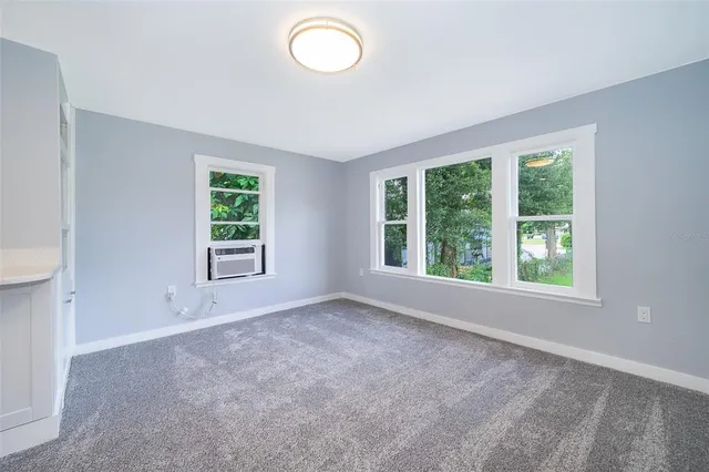 $699,900 | 3105 South Crystal Lake Drive, Orlando, FL 32806