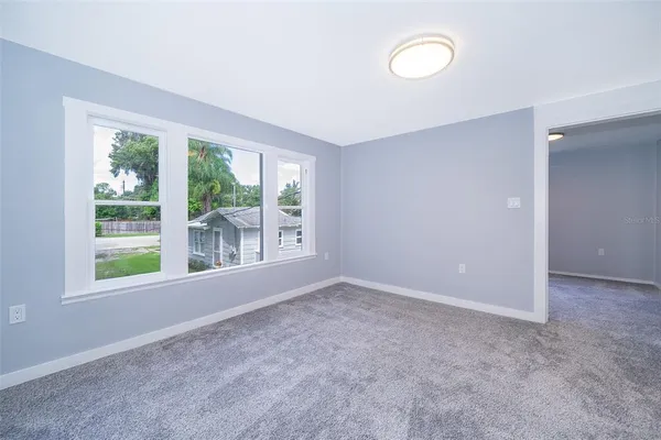 $699,900 | 3105 South Crystal Lake Drive, Orlando, FL 32806