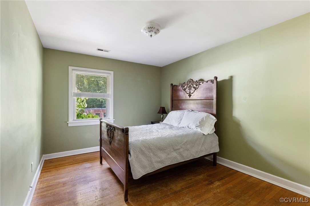 126 Beverly Road Ashland, VA 23005 - Photo 15 of 30 a bedroom with a bed and window