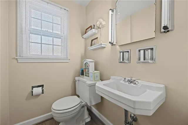 $329,900 | 86 Highland Parkway, Buffalo, NY 14223