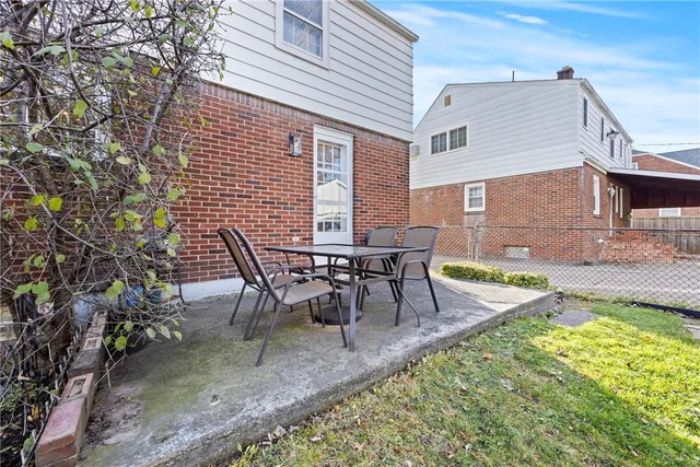 $329,900 | 86 Highland Parkway, Buffalo, NY 14223