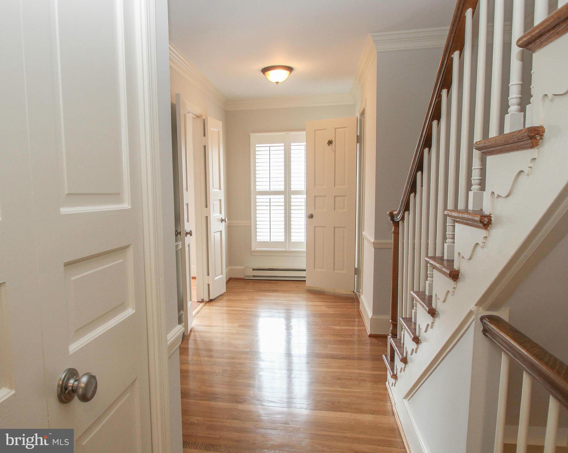 6413 Wainfleet Court Springfield, VA 22152 - Photo 21 of 30 Interior (General)