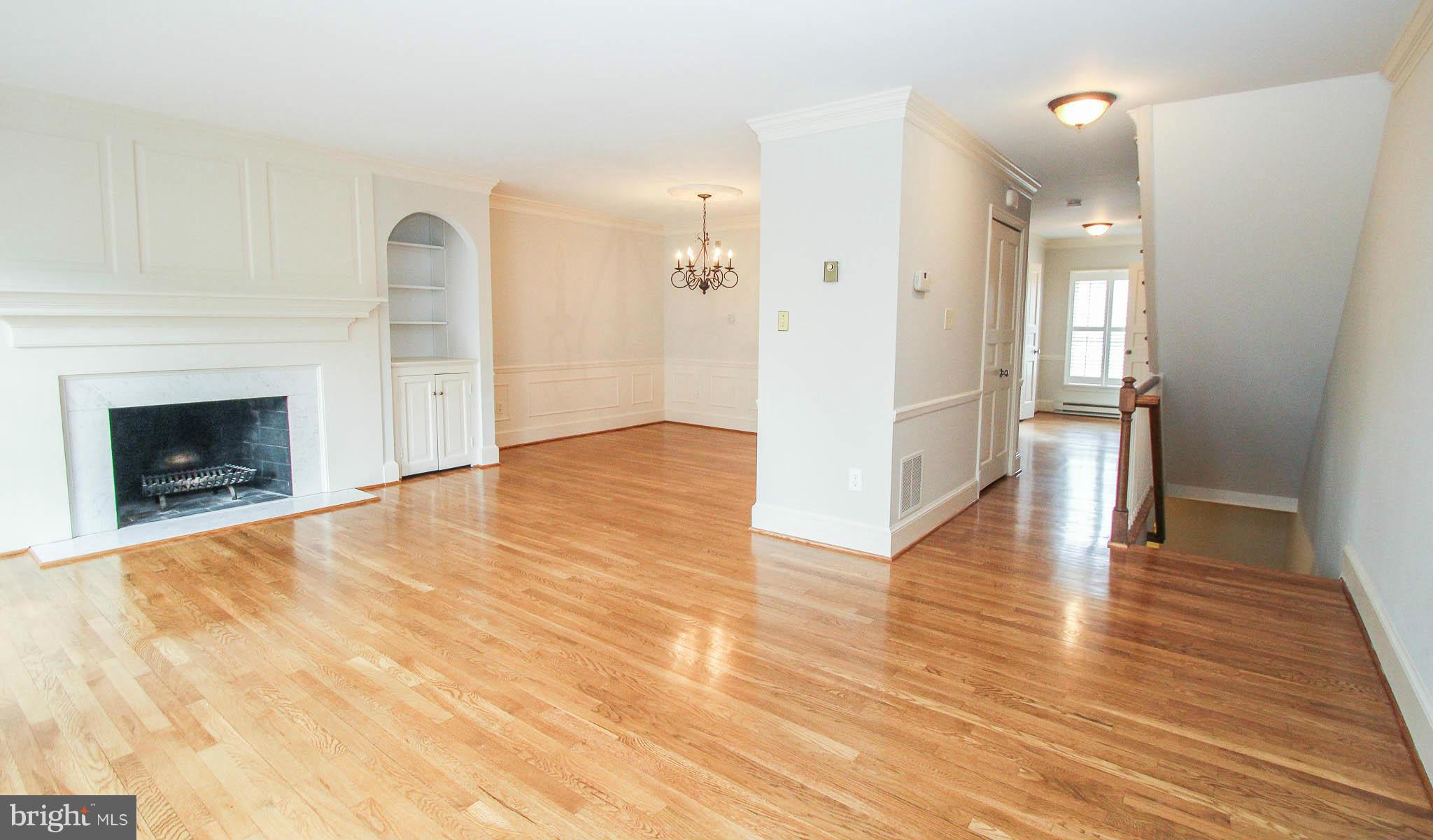 6413 Wainfleet Court Springfield, VA 22152 - Photo 9 of 30 Interior (General)