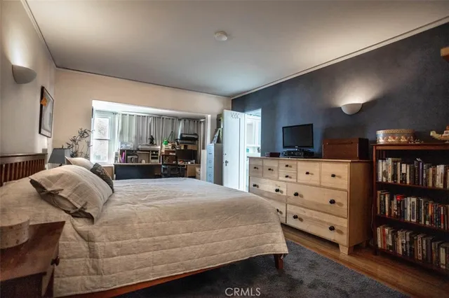 $1,420,000 | 989 Coronado Drive, Glendale, CA 91206