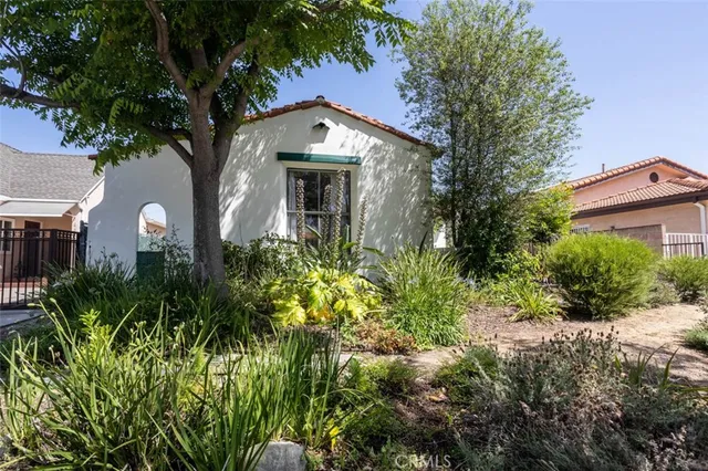 $1,420,000 | 989 Coronado Drive, Glendale, CA 91206