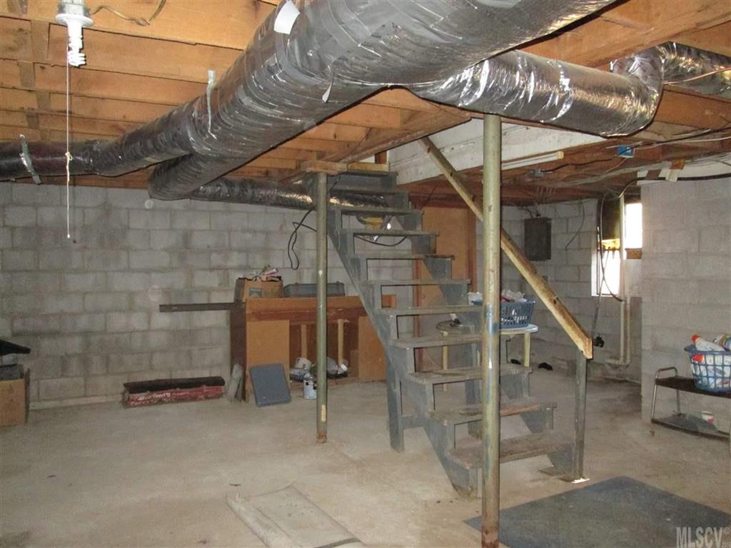 2884 Willis Road Lenoir, NC 28645 - Photo 11 of 11 Gallery Image 11