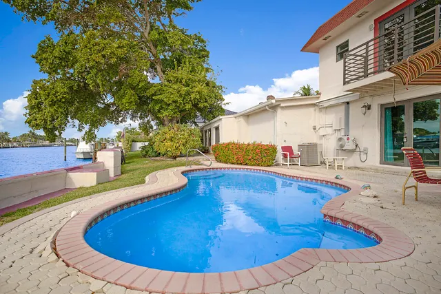 $5,000 | 1901 North Riverside Drive, Pompano Beach, FL 33062