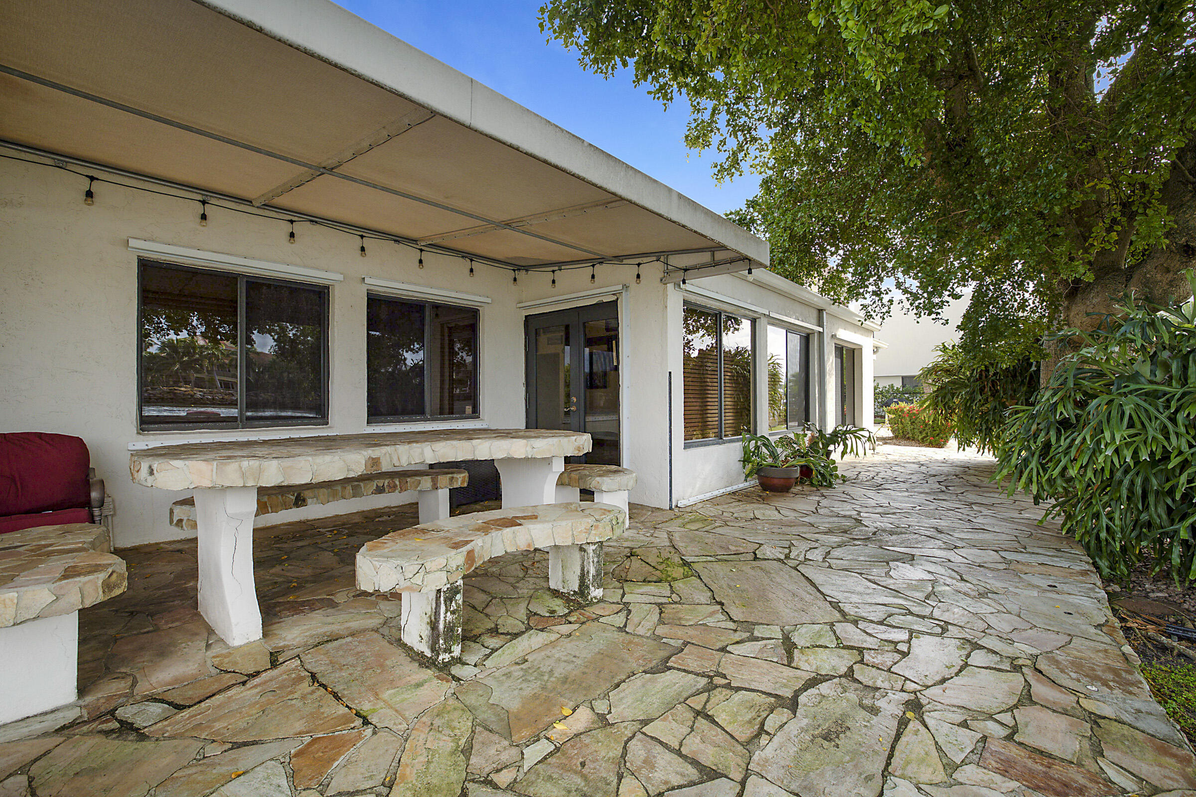 1901 North Riverside Drive Pompano Beach, FL 33062 - Photo 37 of 45 a house view with a outdoor space