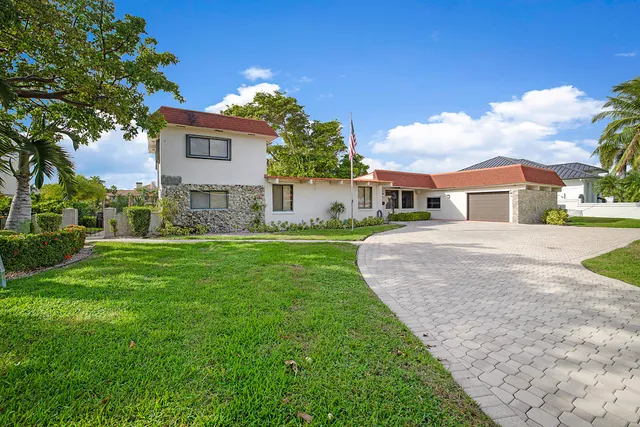 $5,000 | 1901 North Riverside Drive, Pompano Beach, FL 33062