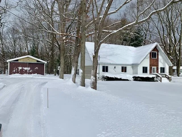 $179,000 | 6256 West Dewey Road, Ludington, MI 49431