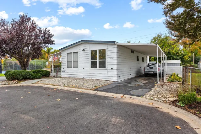 $89,999 | 216 Village Circle, Unit 216, Sacramento, CA 95838