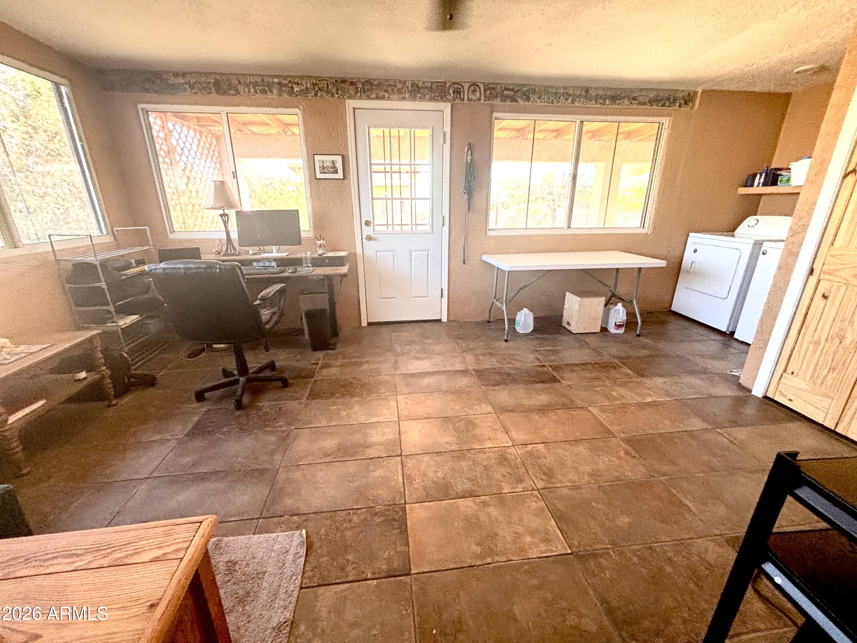 401 West 1st Street Ajo, AZ 85321 - Photo 17 of 33 AZ Room