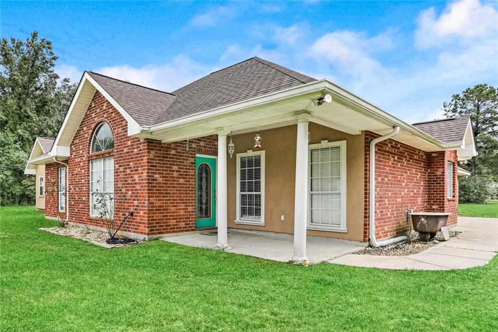 13156 Old Genessee Road Tickfaw, LA 70466 - Photo 3 of 30 Gallery Image 3