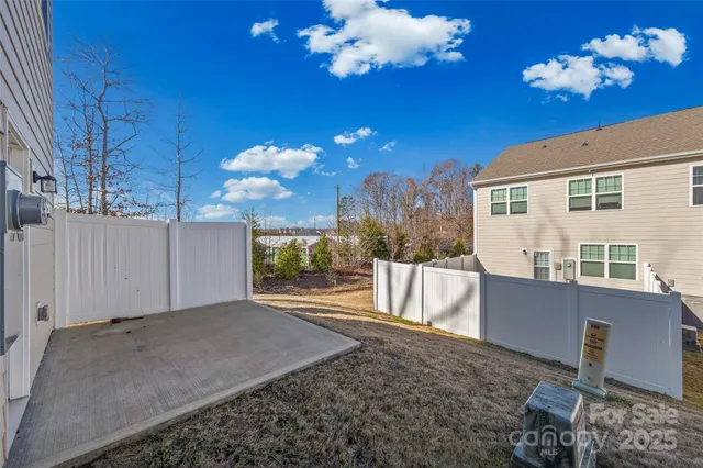 $370,000 | 612 Rustic Path Lane, Fort Mill, SC 29708