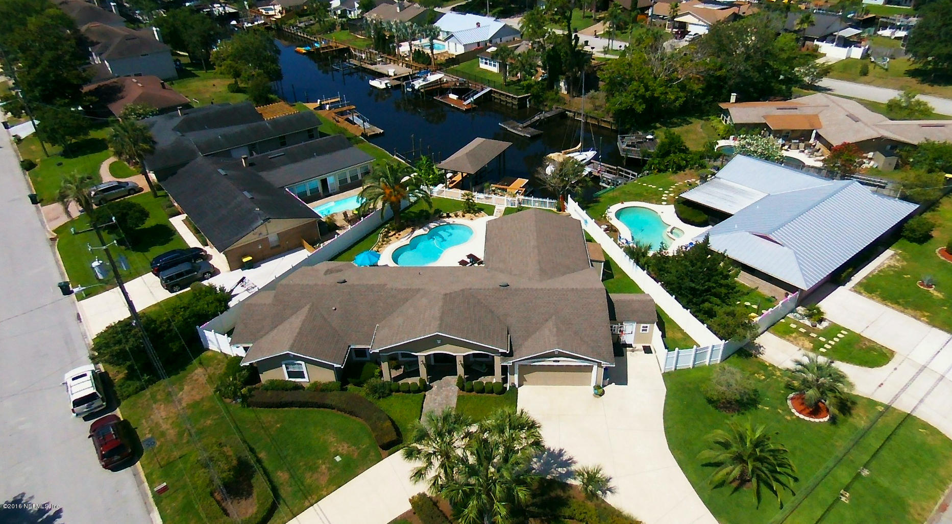 14446 Stacey Road Jacksonville, FL 32250 - Photo 28 of 31 an aerial view of a house with outdoor space