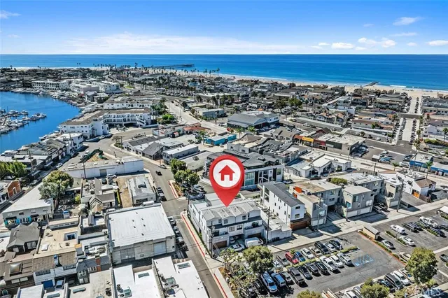 $5,750,000 | 419 29th Street, Newport Beach, CA 92663