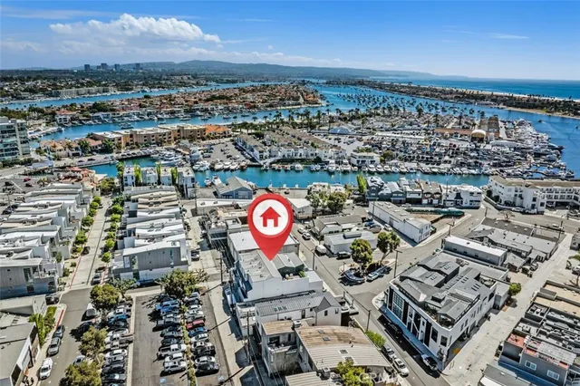 $5,750,000 | 419 29th Street, Newport Beach, CA 92663