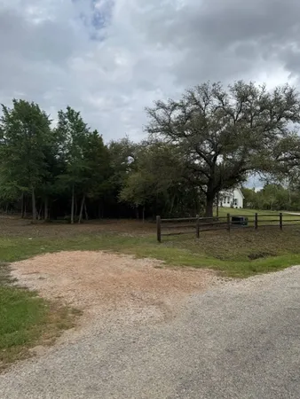 $275,000 | 143 Chappell Creek Lane, Chappell Hill, TX 77426