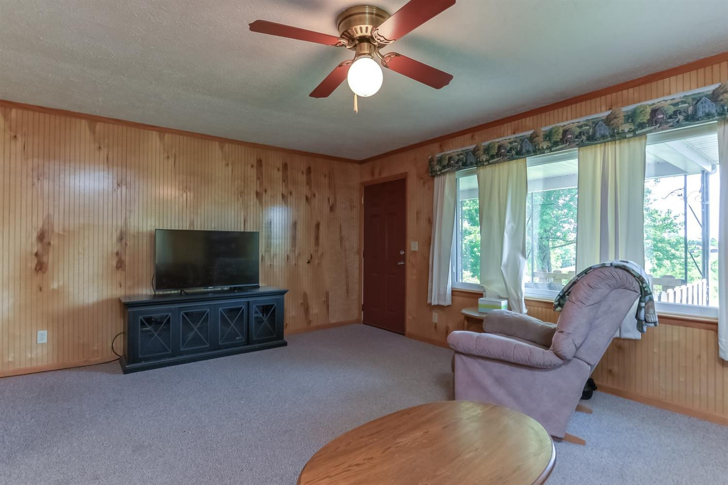 945 Dry Ridge Road Frankfort, KY 40601 - Photo 6 of 53 Photo 6