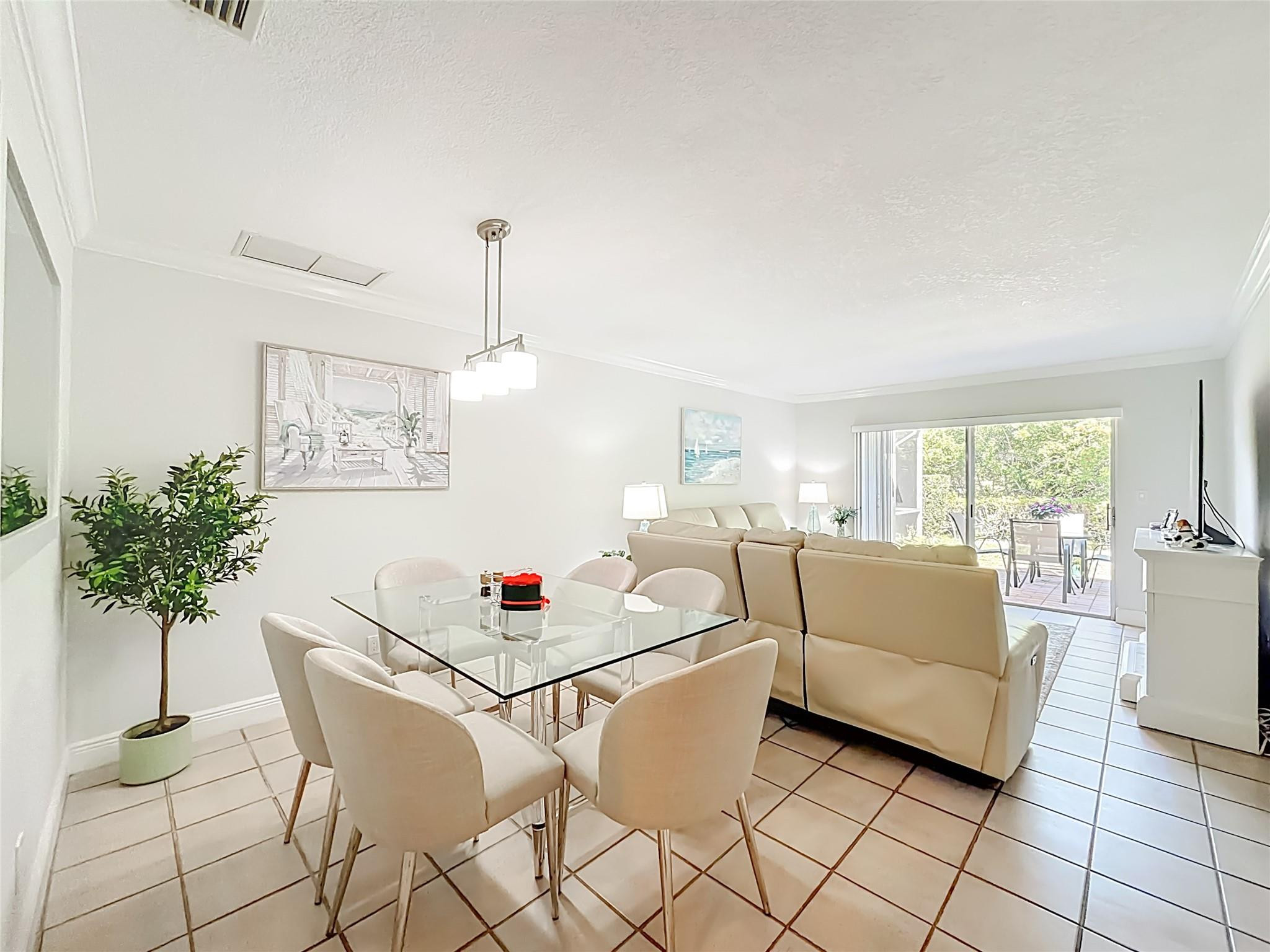 8891 Bella Vista Drive, Unit 291 Boca Raton, FL 33433 - Photo 7 of 35 Photo 7