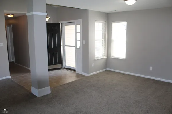 $329,900 | 1819 Oconnor Court, Avon, IN 46123