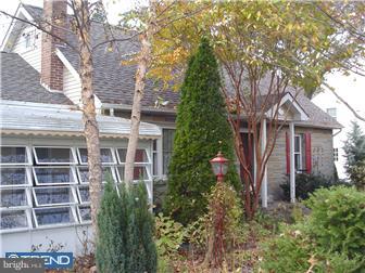 124 New Freedom Road Berlin, NJ 08009 - Photo 1 of 12 Exterior Front