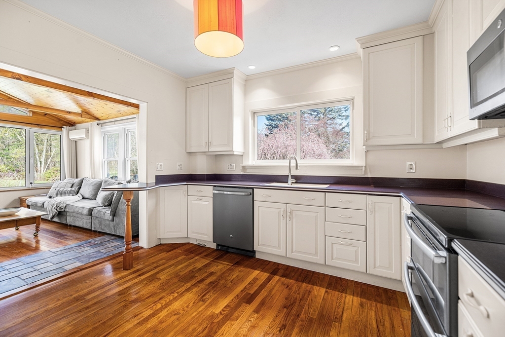 85 Bailey Road Holden, MA 01520 - Photo 6 of 42