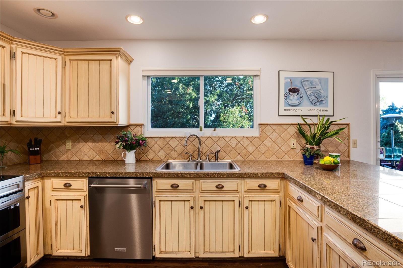 662 Northridge Road Highlands Ranch, CO 80126 - Photo 11 of 50