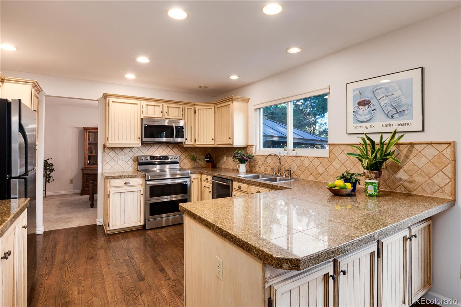 662 Northridge Road Highlands Ranch, CO 80126 - Photo 13 of 50