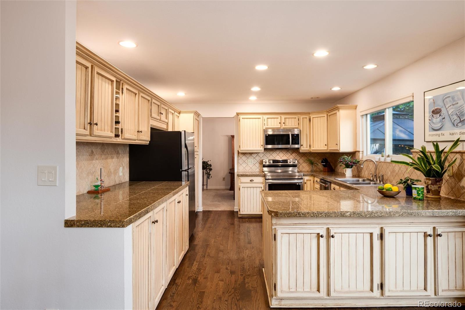 662 Northridge Road Highlands Ranch, CO 80126 - Photo 15 of 50