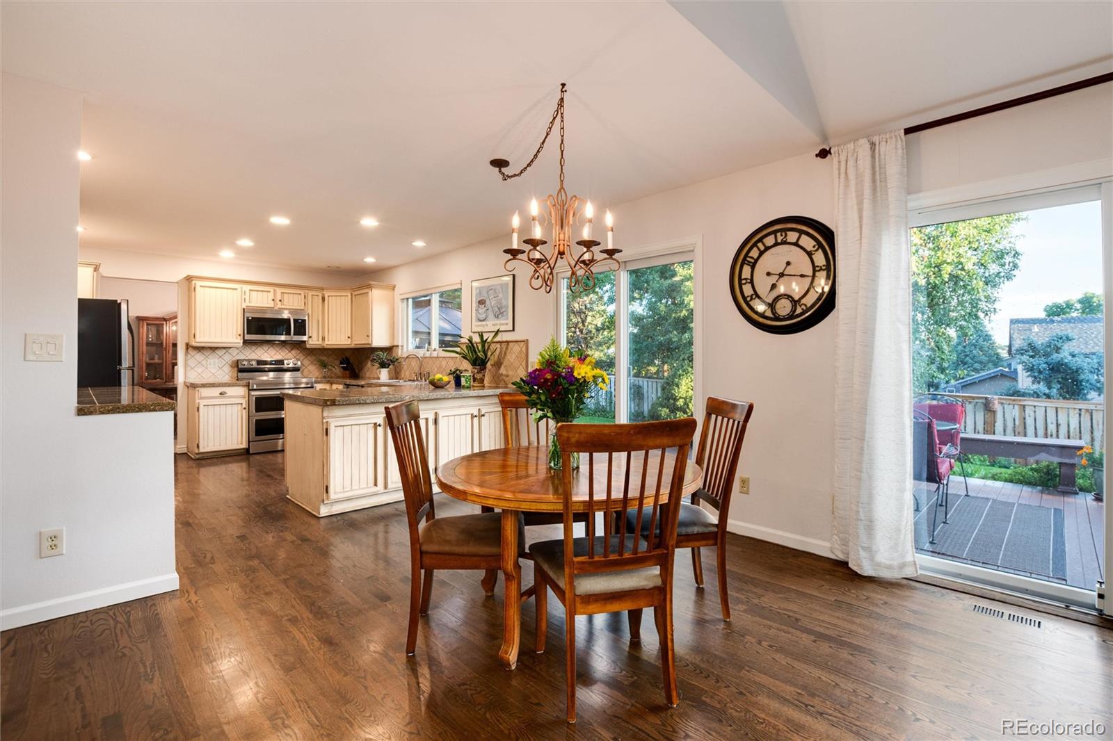 662 Northridge Road Highlands Ranch, CO 80126 - Photo 16 of 50