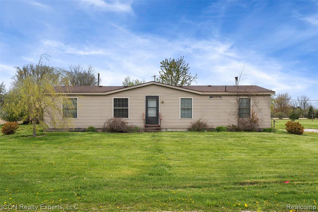 13620 Gilbert Road Allenton, MI 48002 - Photo 1 of 47