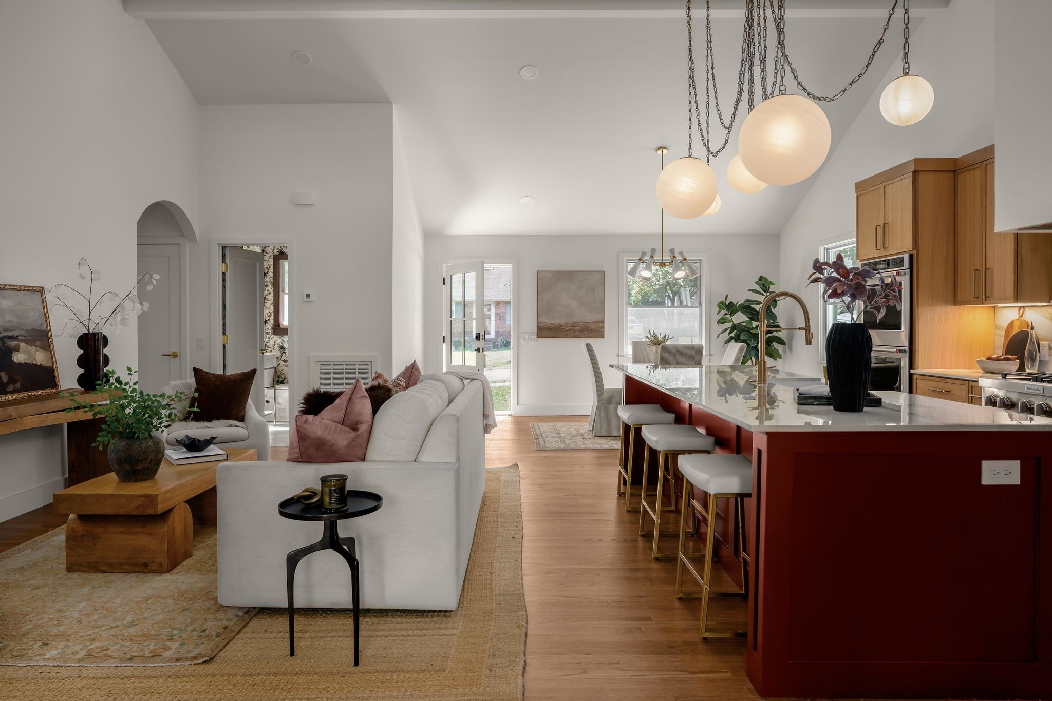 5534 Oakmont Circle Nashville, TN 37209 - Photo 7 of 52