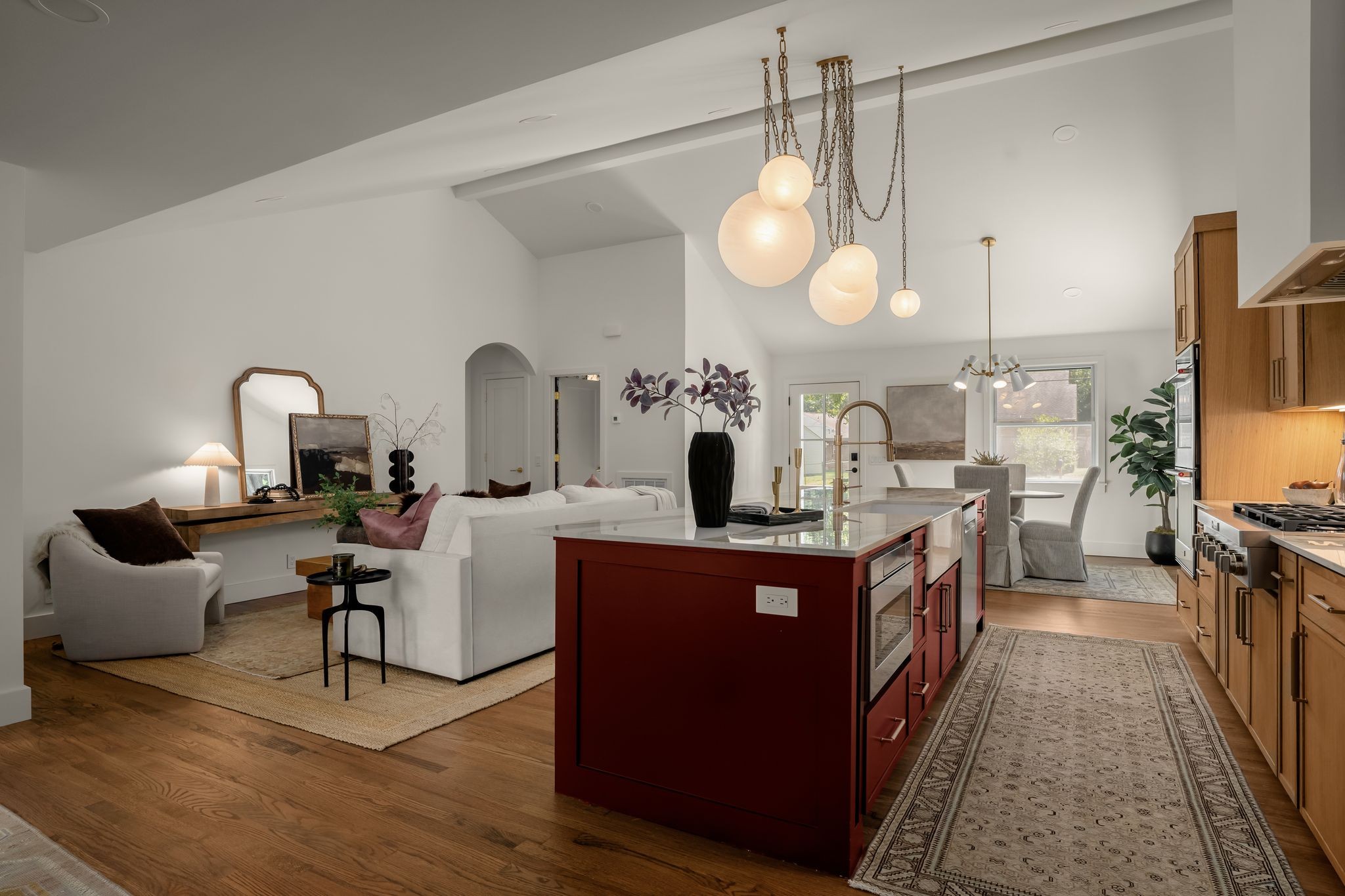 5534 Oakmont Circle Nashville, TN 37209 - Photo 10 of 52