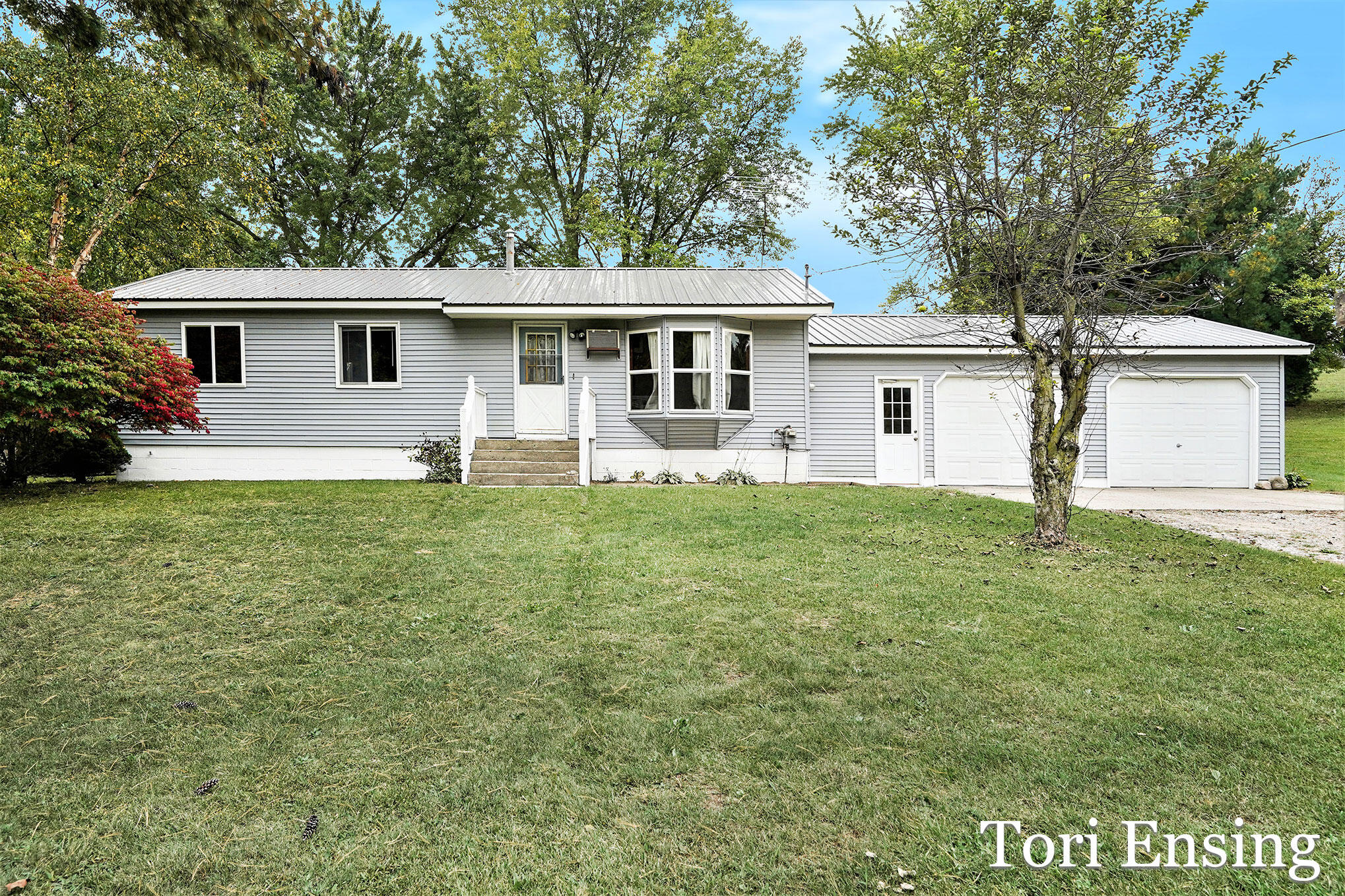 2800 East Stanton Road Stanton, MI 48888 - Photo 1 of 27 A7300173