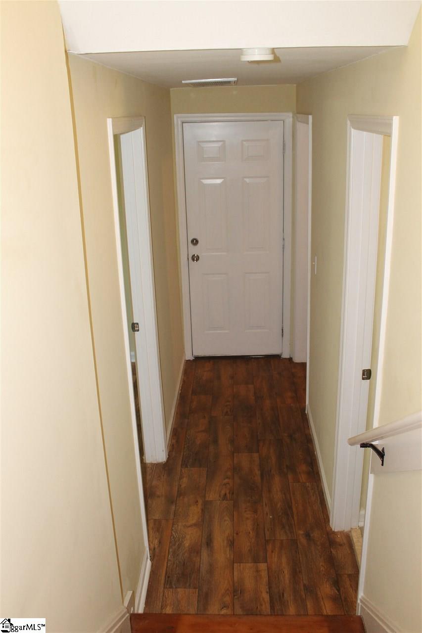 96 Community Road Greenville, SC 29605 - Photo 11 of 16 Gallery Image 11