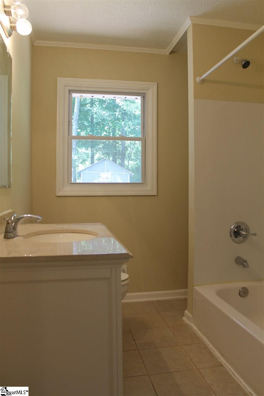 96 Community Road Greenville, SC 29605 - Photo 9 of 16 Gallery Image 9