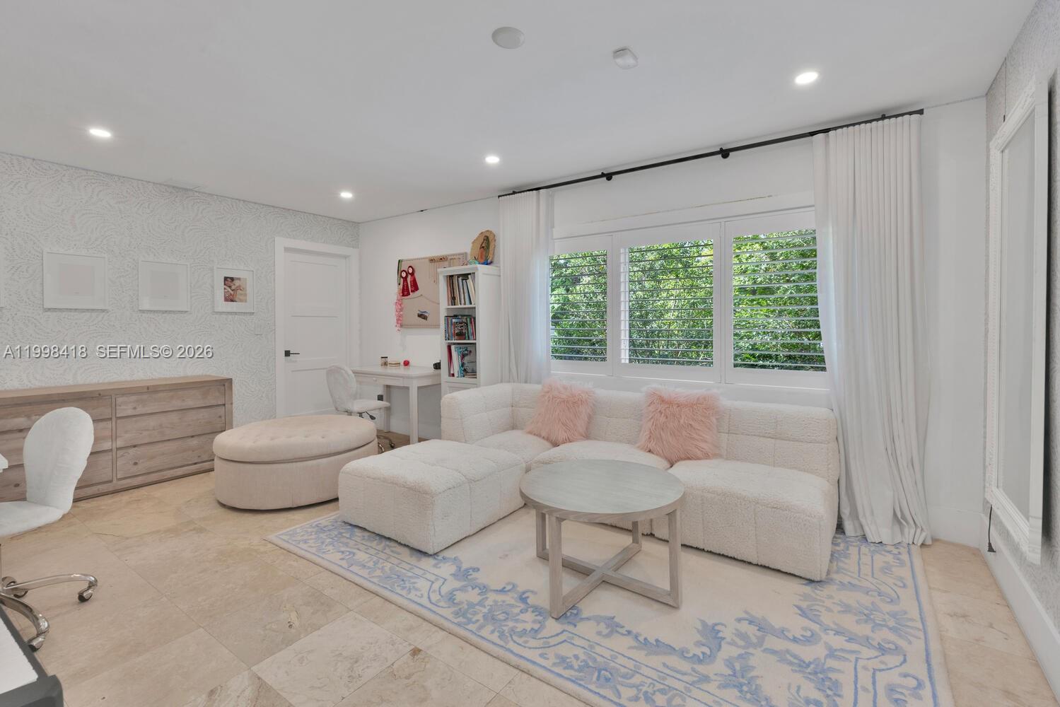 6140 Southwest 90th Street Pinecrest, FL 33156 - Photo 24 of 45