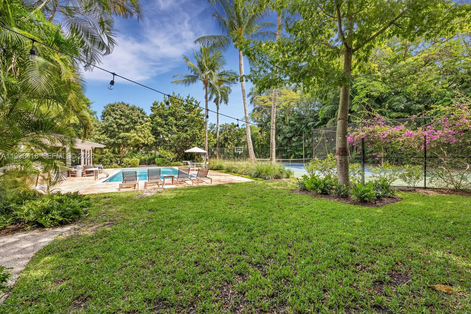 6140 Southwest 90th Street Pinecrest, FL 33156 - Photo 40 of 45
