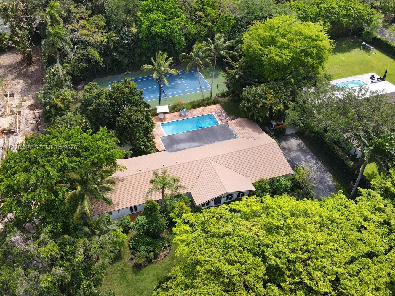 6140 Southwest 90th Street Pinecrest, FL 33156 - Photo 41 of 45